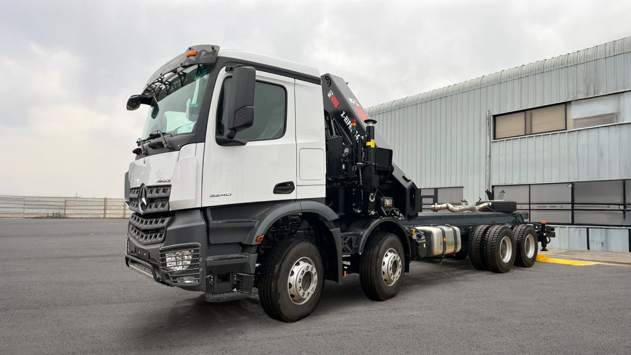 Arocs 3240 Grua Hiab X-Pro 548
